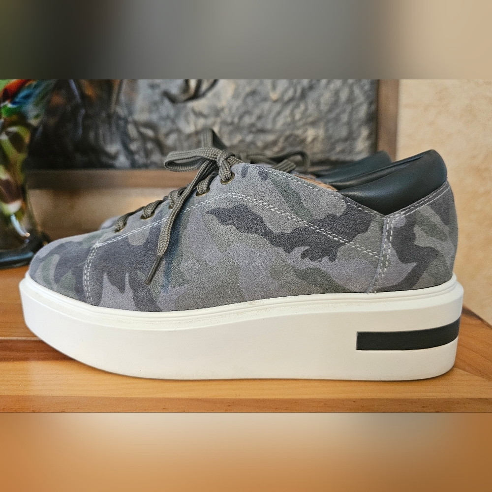 Linea Paolo Platform Sneakers